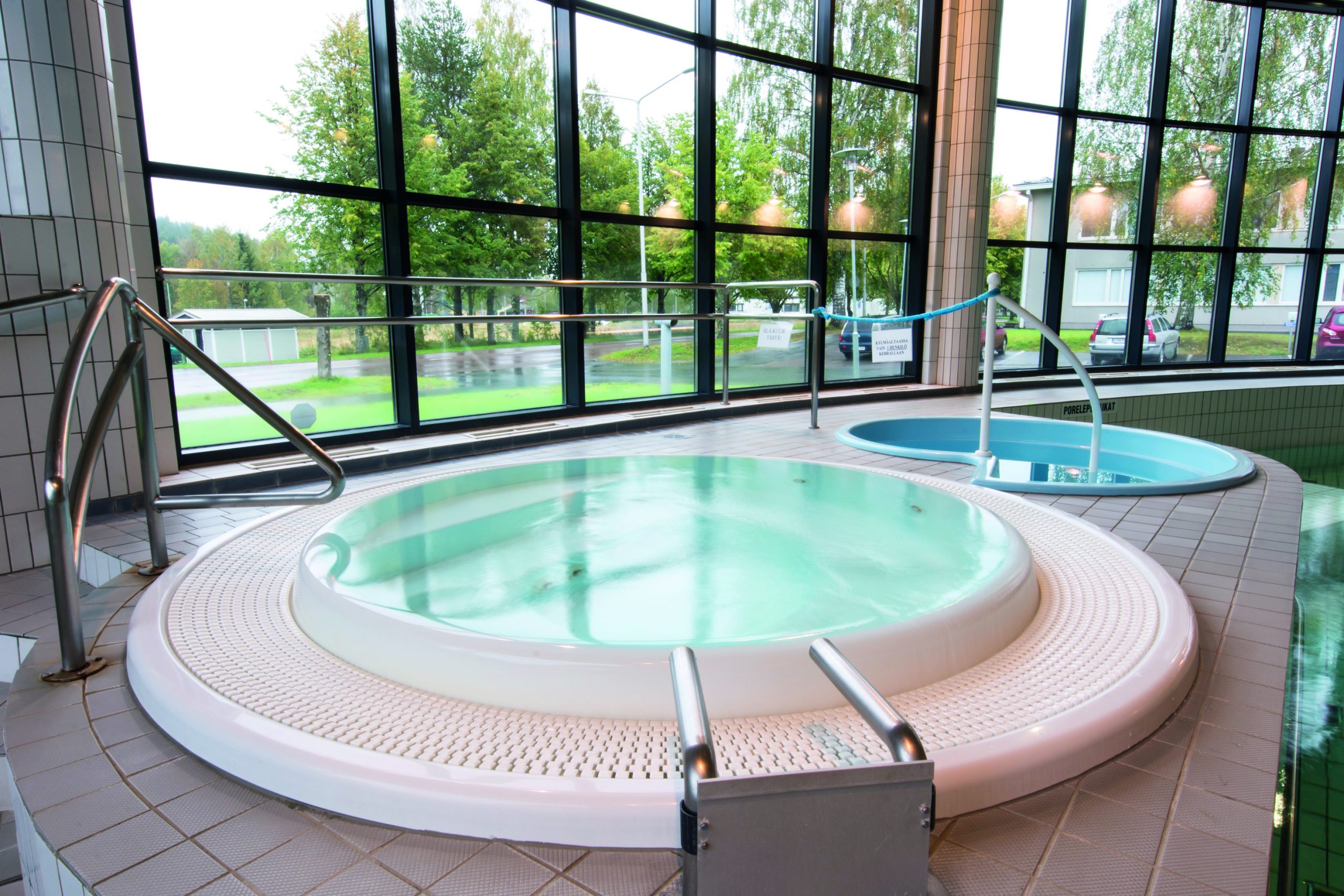 Uimahalli kuntokeskus Aarresaari